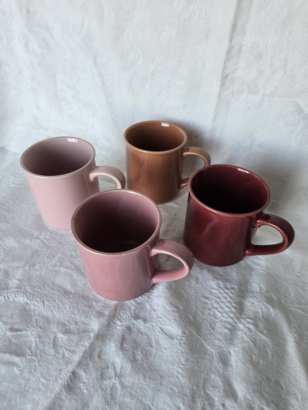 Vintage 80s/90s Ceramic Mug Set in Pink, Rose, Blush & Burgundy - Colorama